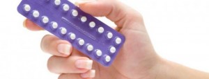 Les femmes peuvent faire la contraception pour la ménopause